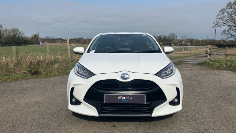 Toyota Yaris 1.5 Hybrid Design 5dr CVT Hybrid Hatchback